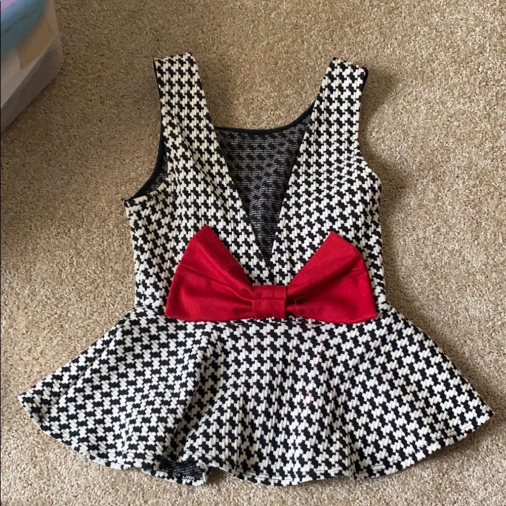 Tops - Picture 2 of 6